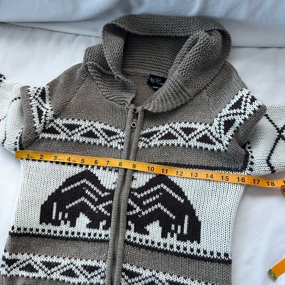 Cozy Hooded Knit Cardigan - Picture 10 of 11